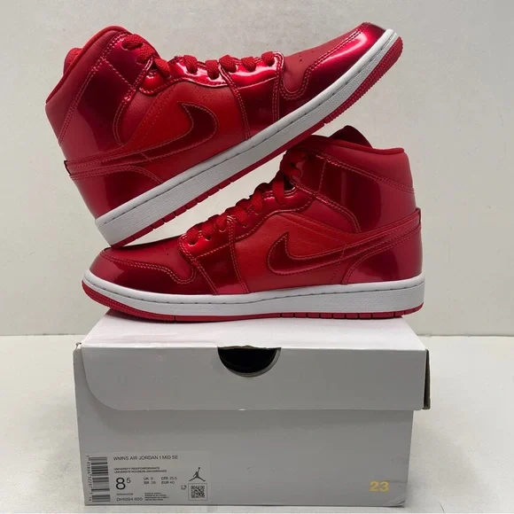 Nike Air Jordan 1 Retro Mid SE WMNS “Pomegranate” 2022 - Picture 3 of 4